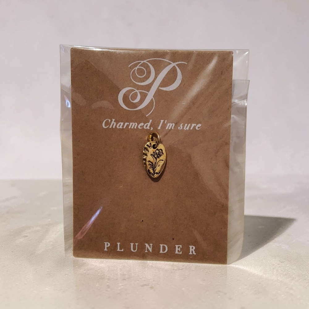 10/ $10 Plunder Gold Floral Oval Charm